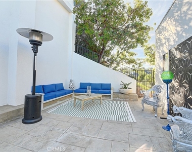 3952 Oakfield Drive - Photo Thumbnail 32