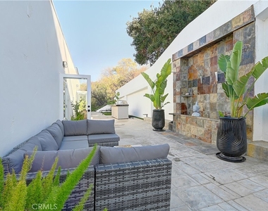 3952 Oakfield Drive - Photo Thumbnail 33