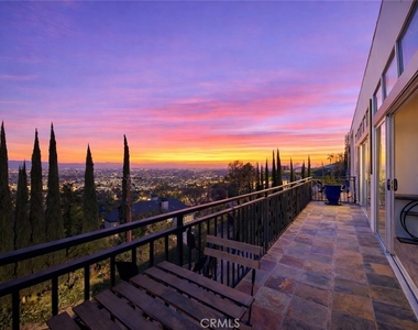 3952 Oakfield Drive - Photo Thumbnail 1