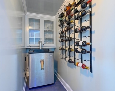 3952 Oakfield Drive - Photo Thumbnail 31