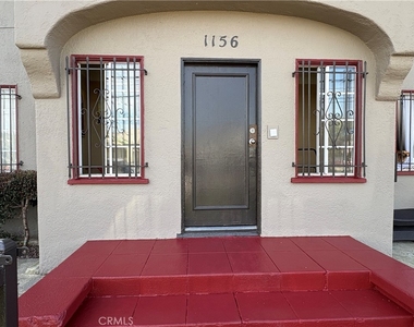 1156 E 17th - Photo Thumbnail 2