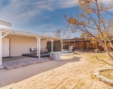 61660 Valley View - Photo Thumbnail 17