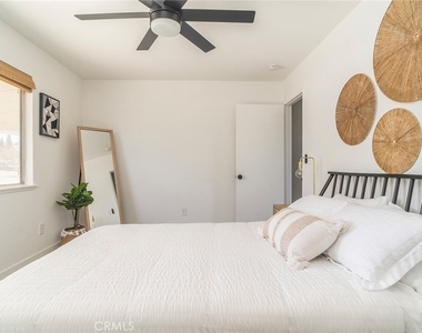 61660 Valley View - Photo Thumbnail 11