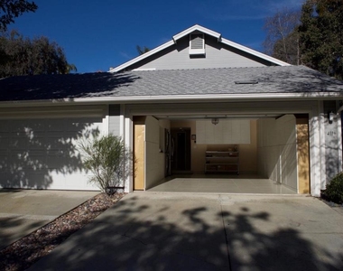 411 Windjammer Cir - Photo Thumbnail 14
