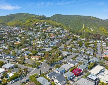 215 Monterey - Photo Thumbnail 10