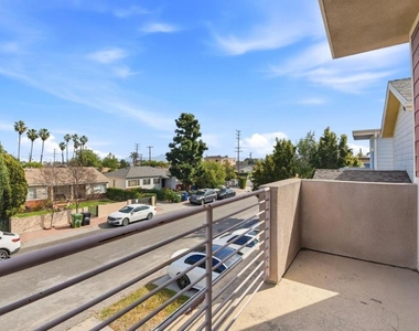 6016 Fair Avenue - Photo Thumbnail 19