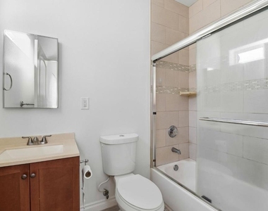 6016 Fair Avenue - Photo Thumbnail 14