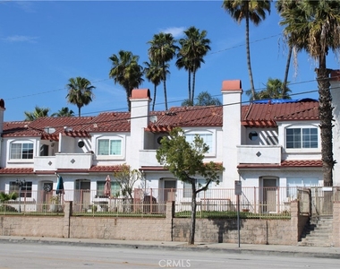 260 E Beverly Boulevard - Photo Thumbnail 19