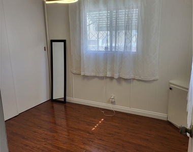 13645 5th Street - Photo Thumbnail 11