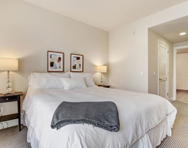 589 Americana Way - Photo Thumbnail 8