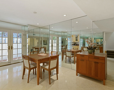 1131 Alta Loma Road - Photo Thumbnail 7