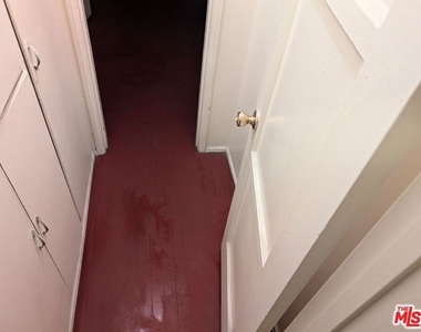 8472 S Main Street - Photo Thumbnail 6
