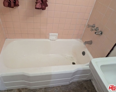 8472 S Main Street - Photo Thumbnail 7