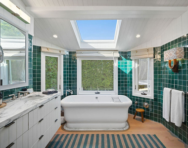 7038 Dume Drive - Photo Thumbnail 31