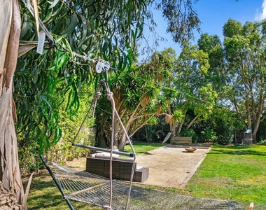 7038 Dume Drive - Photo Thumbnail 38