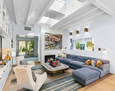 7038 Dume Drive - Photo Thumbnail 10