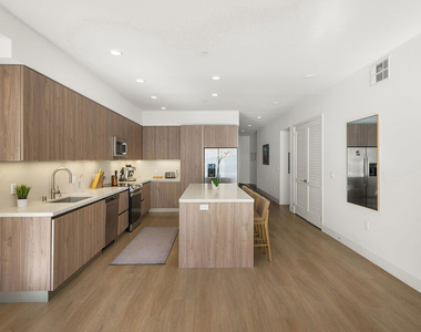 3651 Regal Place - Photo Thumbnail 2