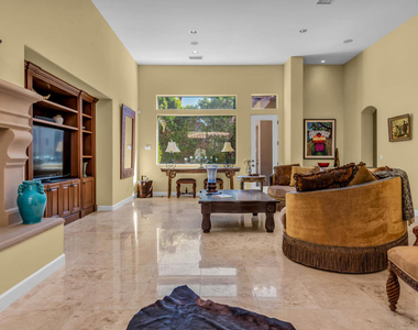 46710 Bradshaw - Photo Thumbnail 4