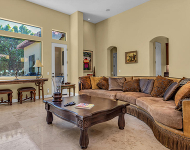 46710 Bradshaw - Photo Thumbnail 1