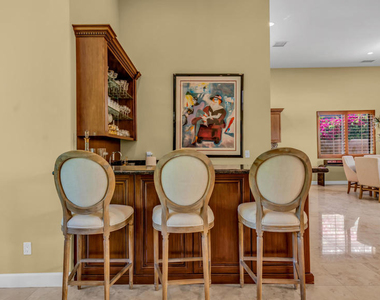 46710 Bradshaw - Photo Thumbnail 6