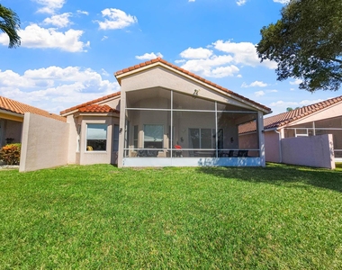 5058 Glenville Drive - Photo Thumbnail 38