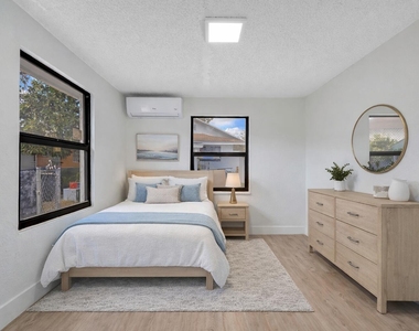 2428 Nw 28th Street - Photo Thumbnail 7