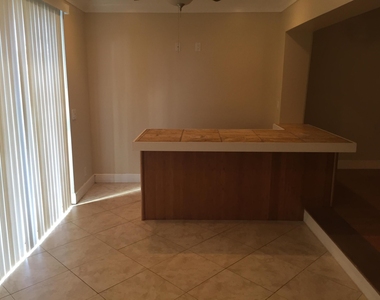 22447 Sw 56th Avenue - Photo Thumbnail 7