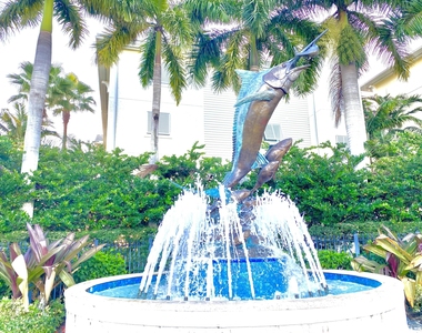215 Nw Flagler - Photo Thumbnail 8