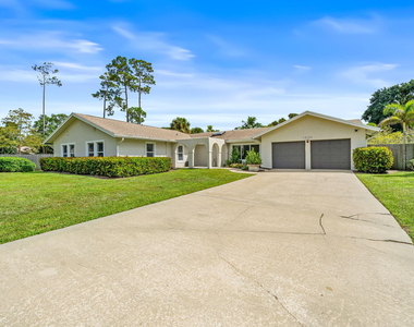 12192 Branding Iron Court - Photo Thumbnail 32