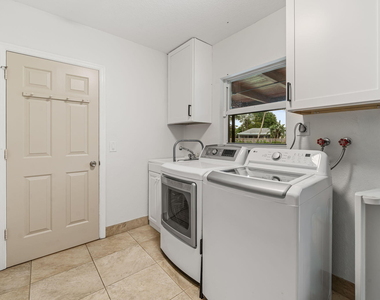 12192 Branding Iron Court - Photo Thumbnail 23