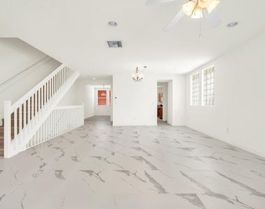 500 Pacific Grove Drive - Photo Thumbnail 1