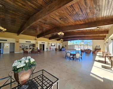 470 Executive Center Drive - Photo Thumbnail 18