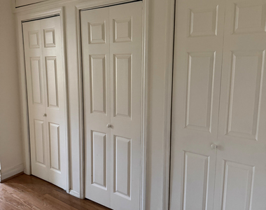 443 Fenimore Street - Photo Thumbnail 4