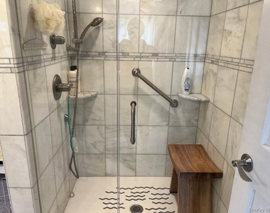 11 Delaware Avenue - Photo Thumbnail 8