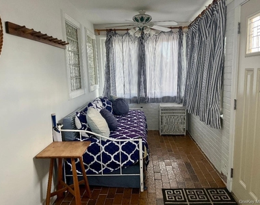 11 Delaware Avenue - Photo Thumbnail 1