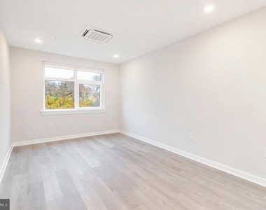 3449 Scotts Lane - Photo Thumbnail 5