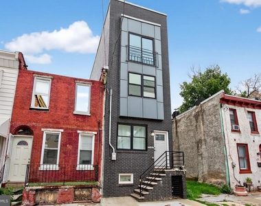 2407 W Seybert Street - Photo Thumbnail 2