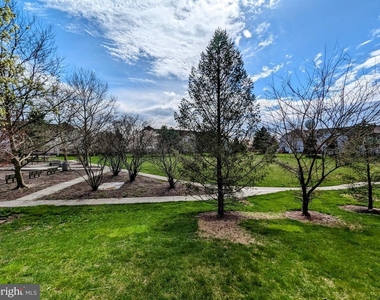 62 Shelley Circle - Photo Thumbnail 19