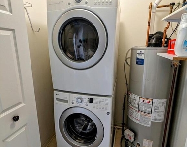 62 Shelley Circle - Photo Thumbnail 16