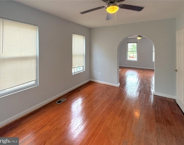 304 S Collins Avenue - Photo Thumbnail 9