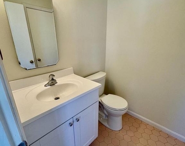 1193 Maple Avenue - Photo Thumbnail 9