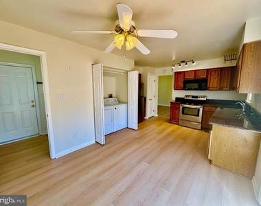 1193 Maple Avenue - Photo Thumbnail 4