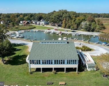1193 Maple Avenue - Photo Thumbnail 20