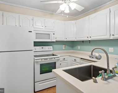 38256 Hummingbird Lane - Photo Thumbnail 4
