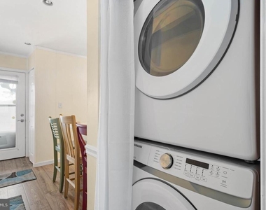 38256 Hummingbird Lane - Photo Thumbnail 24