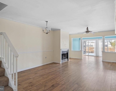38256 Hummingbird Lane - Photo Thumbnail 6