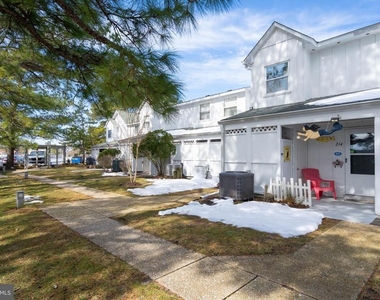 38256 Hummingbird Lane - Photo Thumbnail 1