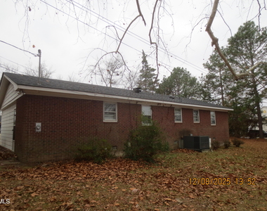 25 E North Street - Photo Thumbnail 3