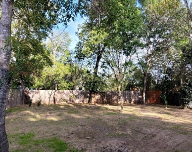 750 S Main St - Photo Thumbnail 29