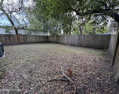 4114 Moncrief Road - Photo Thumbnail 19